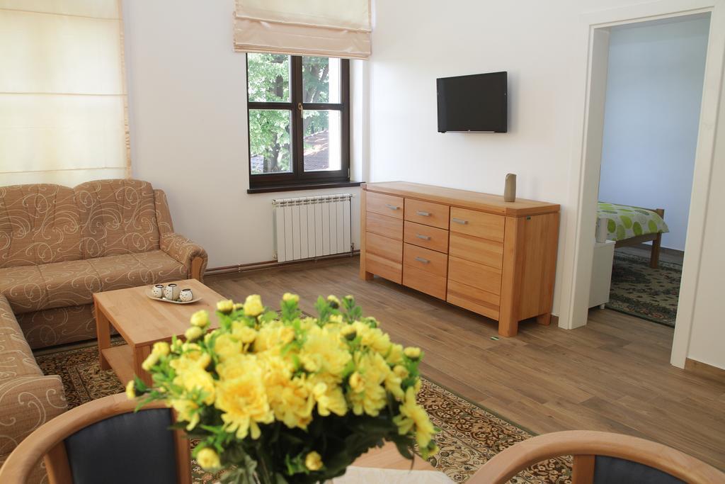 Apartments Ferhadija Баня-Лука Екстер'єр фото
