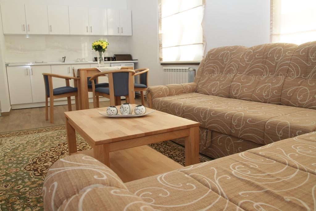 Apartments Ferhadija Баня-Лука Екстер'єр фото